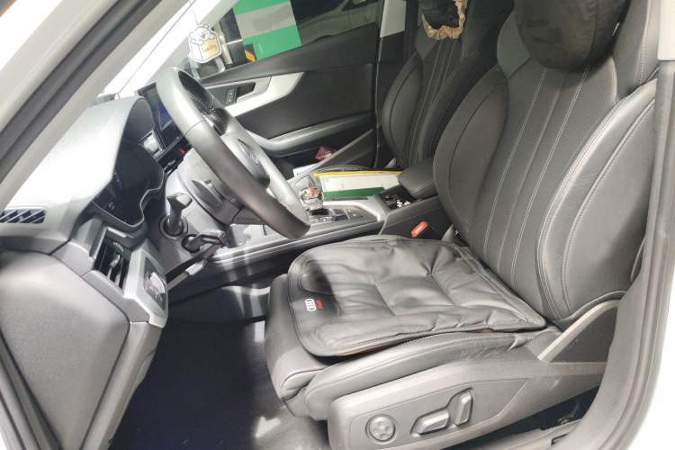 Used Audi A4L 2020 40 TFSI Fashion Dynamic Model Left Front Seat