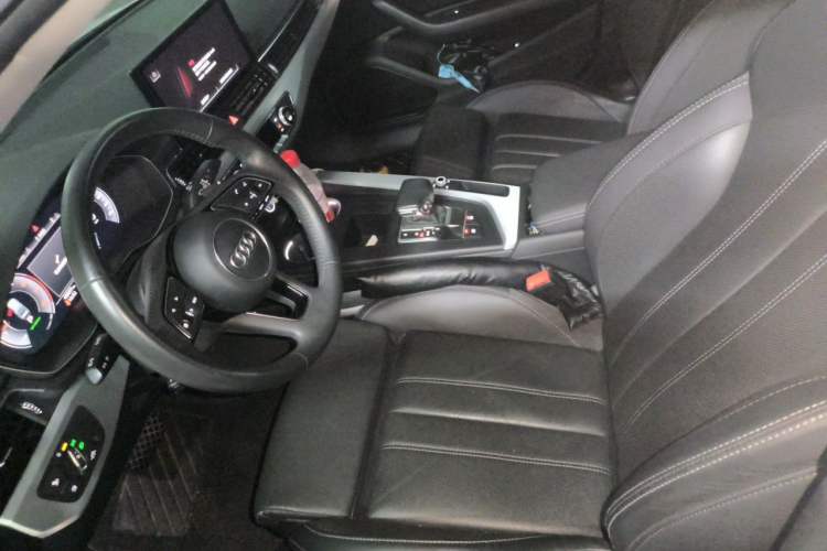 Used Audi A4L 2020 40 TFSI Fashion Dynamic Model Left Front Seat