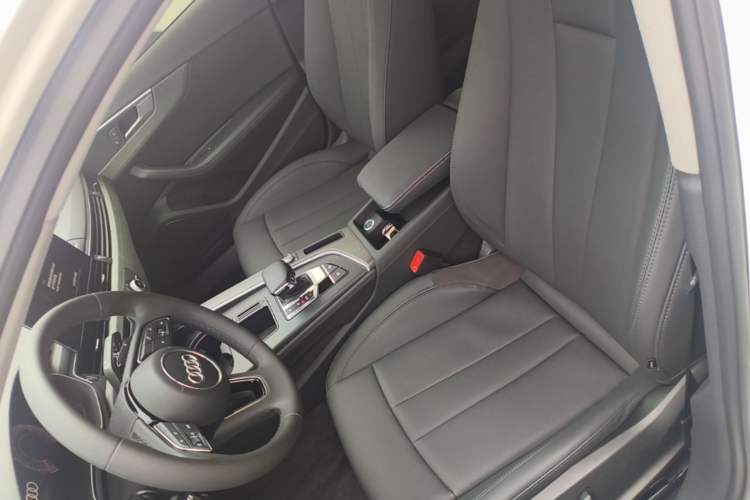 Used Audi A4L 2020 40 TFSI Luxury Dynamic Model Left Front Seat