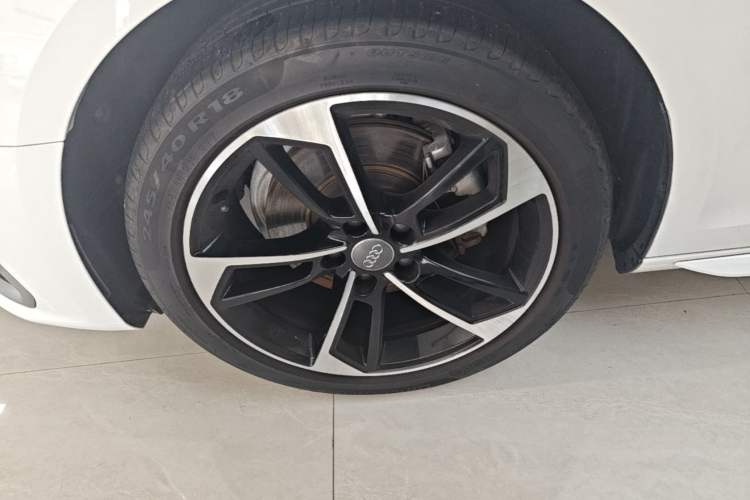 Used Audi A4L 2020 40 TFSI Fashion Dynamic Model Left Front Wheel Hub