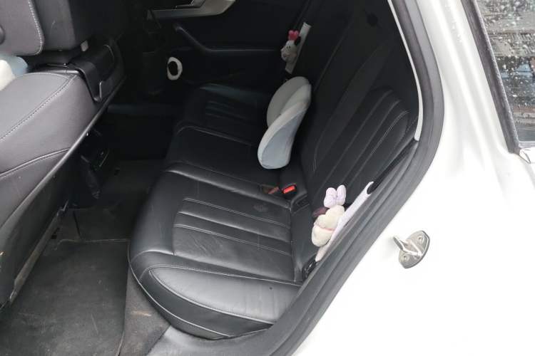 Used Audi A4L 2020 40 TFSI Fashion Dynamic Model Left Rear Seat