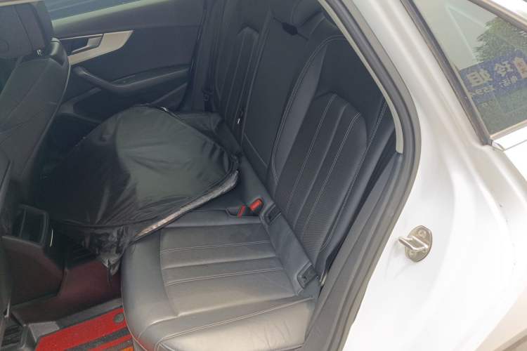 Used Audi A4L 2020 40 TFSI Fashion Dynamic Model Left Rear Seat