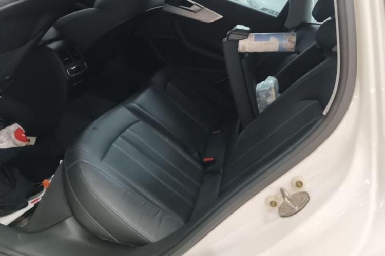 Used Audi A4L 2020 40 TFSI Fashion Dynamic Model Left Rear Seat