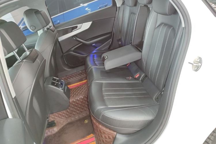 Used Audi A4L 2020 40 TFSI Fashion Dynamic Model Left Rear Seat