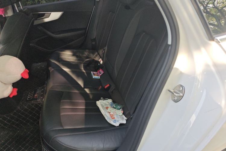 Used Audi A4L 2020 40 TFSI Fashion Dynamic Model Left Rear Seat