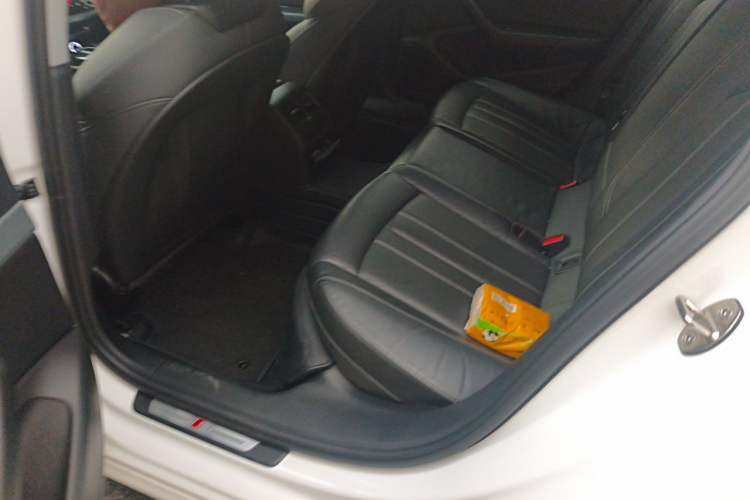 Used Audi A4L 2020 40 TFSI Fashion Dynamic Model Left Rear Seat