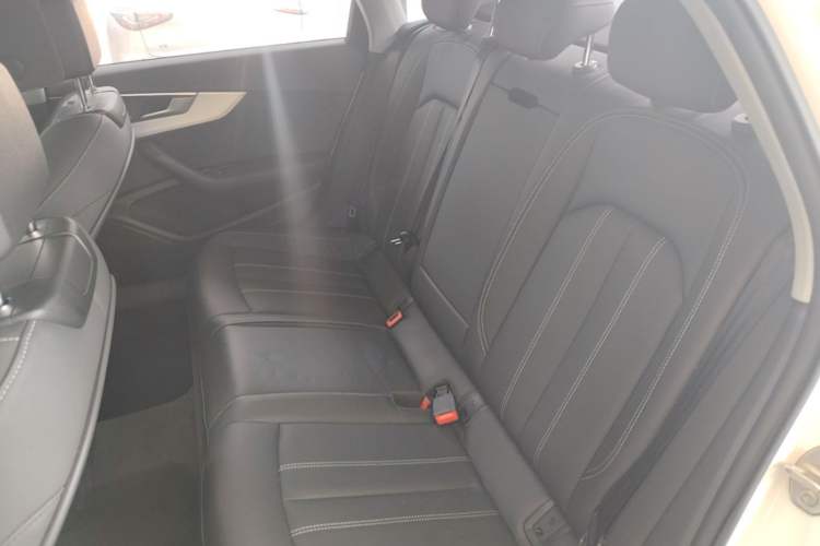 Used Audi A4L 2020 40 TFSI Fashion Dynamic Model Left Rear Seat