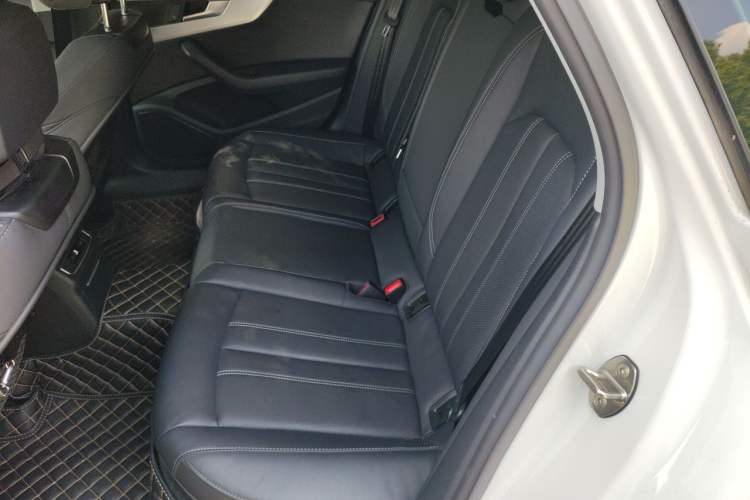 Used Audi A4L 2020 40 TFSI Fashion Dynamic Model Left Rear Seat