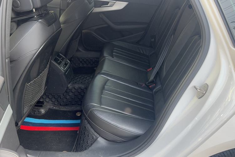 Used Audi A4L 2020 40 TFSI Luxury Dynamic Model Left Rear Seat
