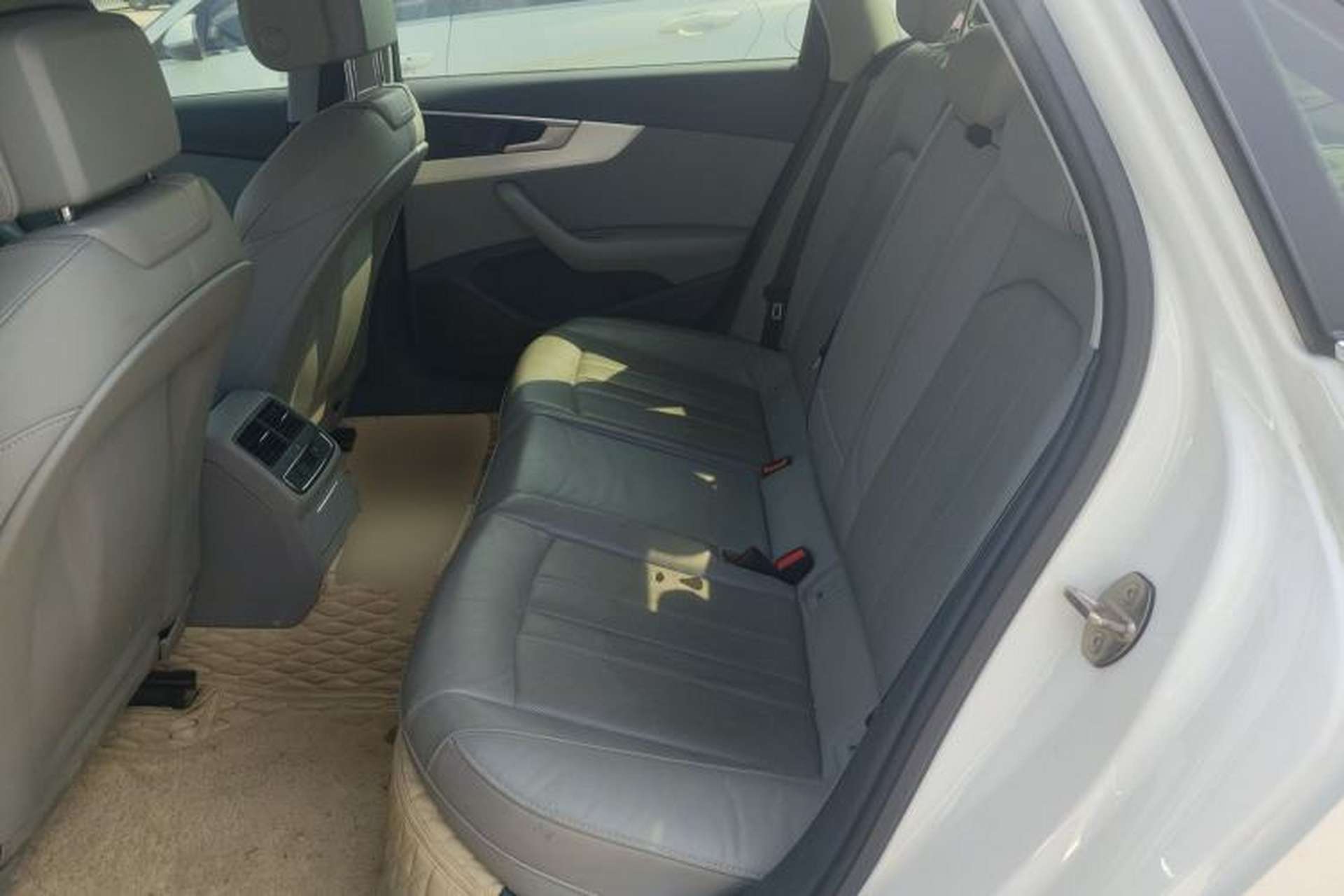 Used Audi A4L 2020 40 TFSI Fashion Dynamic Model Left Rear Seat