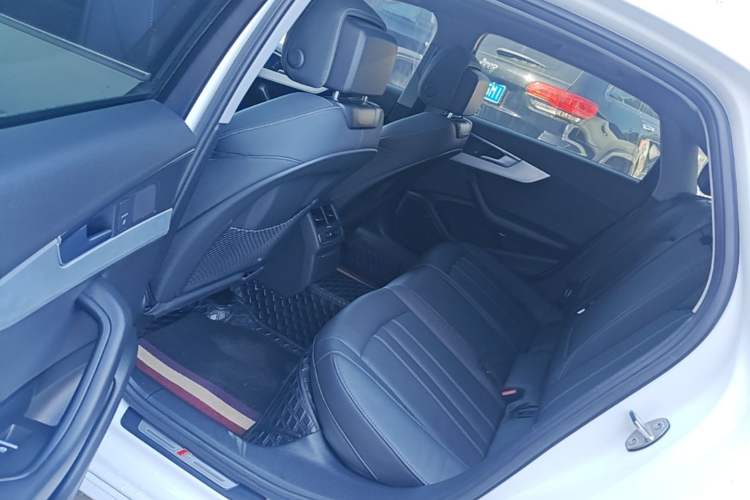 Used Audi A4L 2020 40 TFSI Fashion Dynamic Model Left Rear Seat