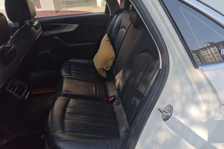 Used Audi A4L 2020 40 TFSI Fashion Dynamic Model Left Rear Seat