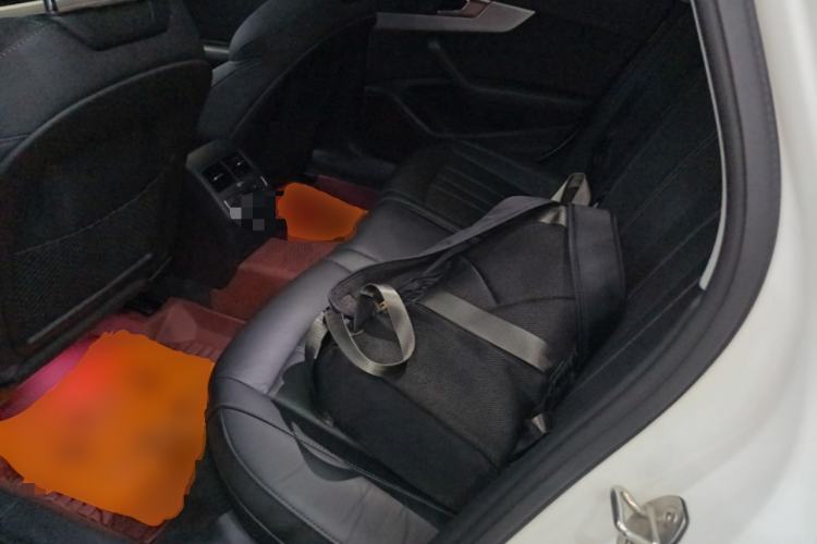 Used Audi A4L 2020 40 TFSI Luxury Dynamic Model Left Rear Seat