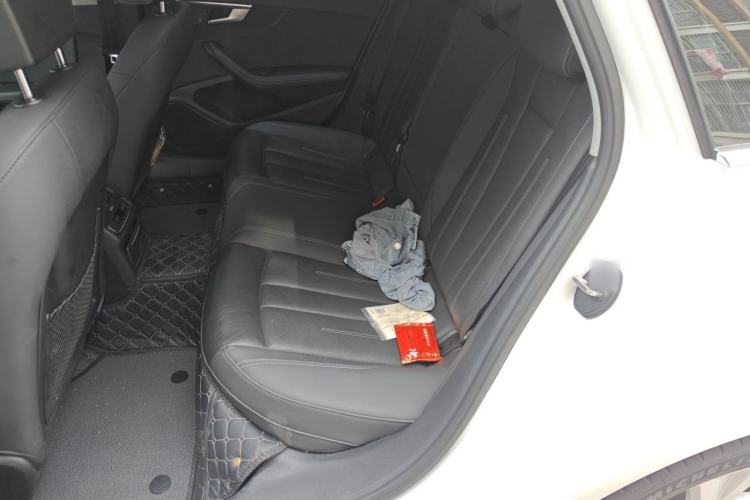 Used Audi A4L 2020 40 TFSI Luxury Prestige Edition Left Rear Seat
