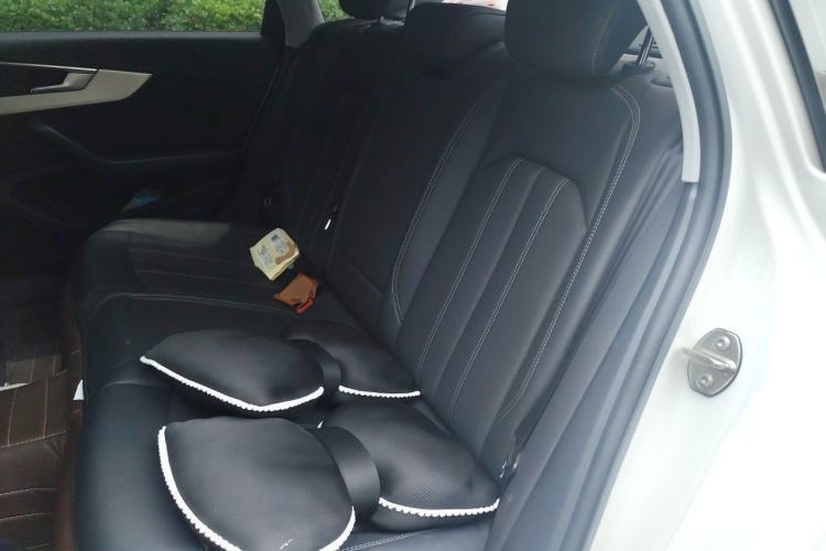 Used Audi A4L 2020 40 TFSI Luxury Dynamic Model Left Rear Seat