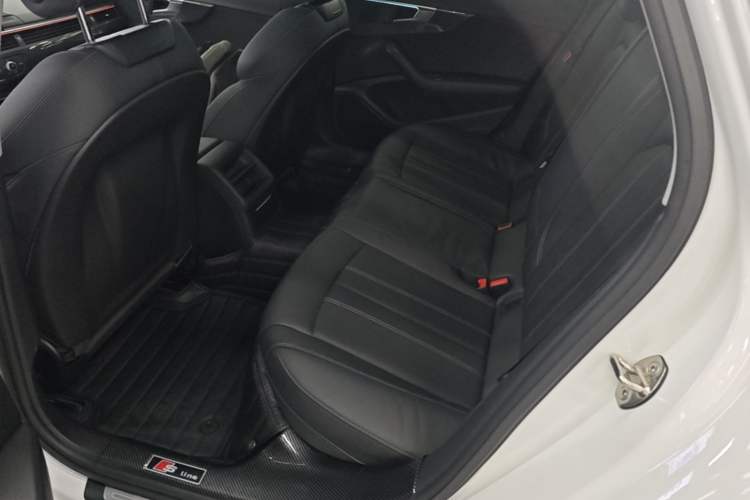 Used Audi A4L 2020 40 TFSI Fashion Dynamic Model Left Rear Seat
