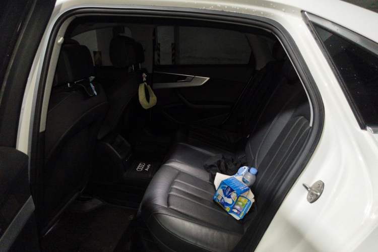 Used Audi A4L 2020 40 TFSI Fashion Dynamic Model Left Rear Seat