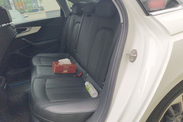 Used Audi A4L 2020 40 TFSI Fashion Dynamic Model Left Rear Seat