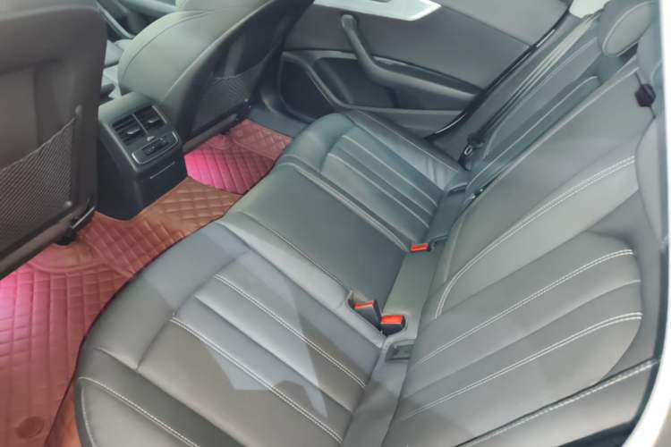 Used Audi A4L 2020 40 TFSI Fashion Dynamic Model Left Rear Seat