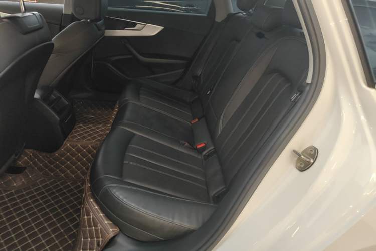 Used Audi A4L 2020 40 TFSI Fashion Dynamic Model Left Rear Seat
