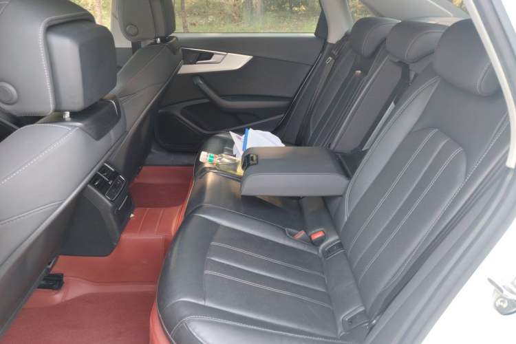 Used Audi A4L 2020 40 TFSI Fashion Dynamic Model Left Rear Seat