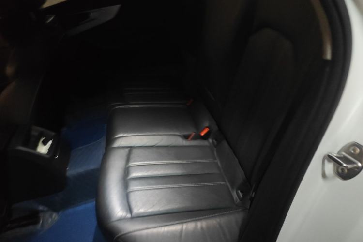 Used Audi A4L 2020 40 TFSI Fashion Dynamic Model Left Rear Seat