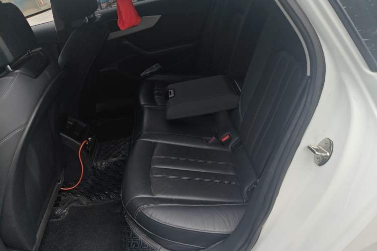 Used Audi A4L 2020 40 TFSI Fashion Dynamic Model Left Rear Seat