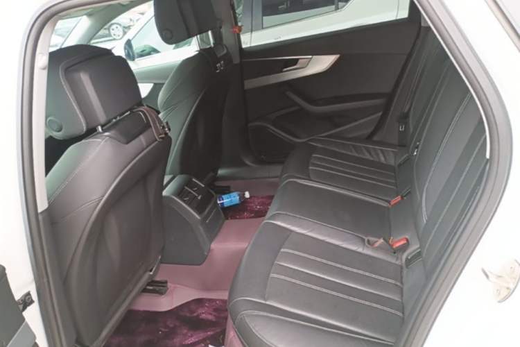Used Audi A4L 2020 40 TFSI Fashion Dynamic Model Left Rear Seat