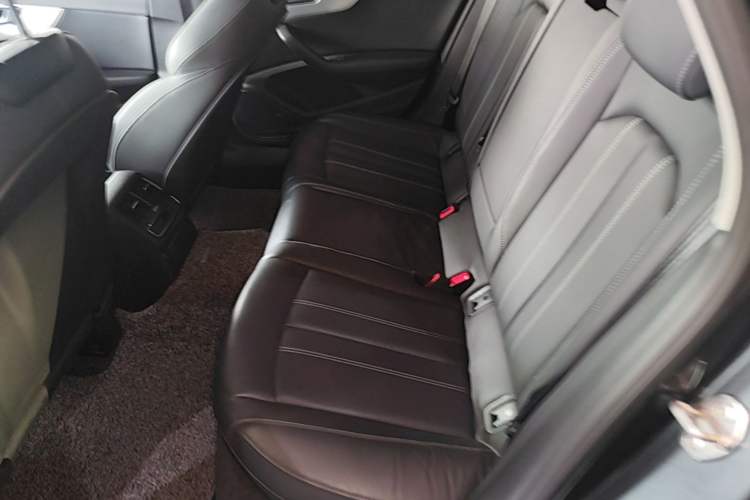 Used Audi A4L 2020 40 TFSI Fashion Dynamic Model Left Rear Seat