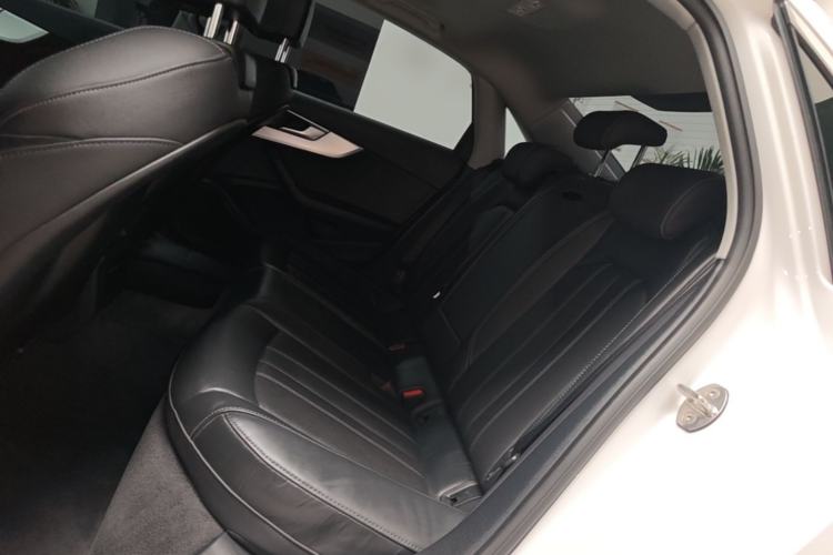 Used Audi A4L 2020 40 TFSI Luxury Dynamic Model Left Rear Seat