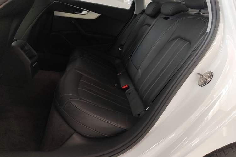 Used Audi A4L 2020 40 TFSI Fashion Dynamic Model Left Rear Seat