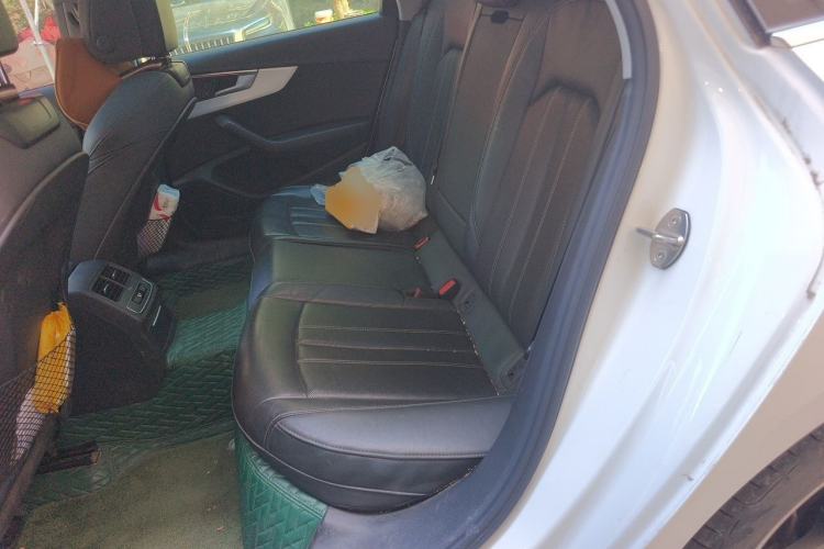 Used Audi A4L 2020 40 TFSI Luxury Dynamic Model Left Rear Seat