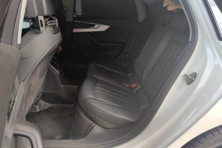 Used Audi A4L 2020 40 TFSI Luxury Dynamic Model Left Rear Seat