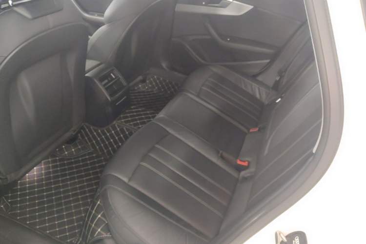 Used Audi A4L 2020 40 TFSI Fashion Dynamic Model Left Rear Seat