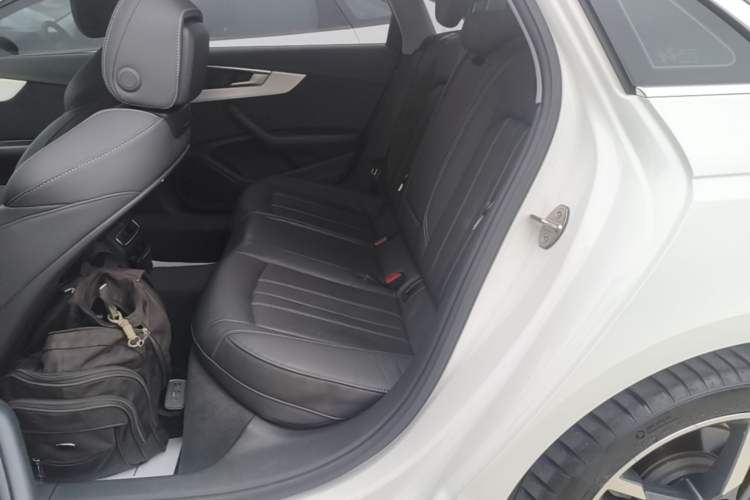 Used Audi A4L 2020 40 TFSI Luxury Dynamic Model Left Rear Seat