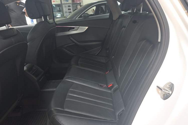 Used Audi A4L 2020 40 TFSI Fashion Dynamic Model Left Rear Seat