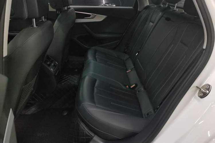 Used Audi A4L 2020 40 TFSI Luxury Prestige Edition Left Rear Seat