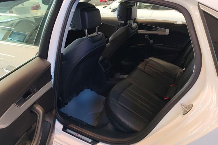 Used Audi A4L 2020 40 TFSI Fashion Dynamic Model Left Rear Seat