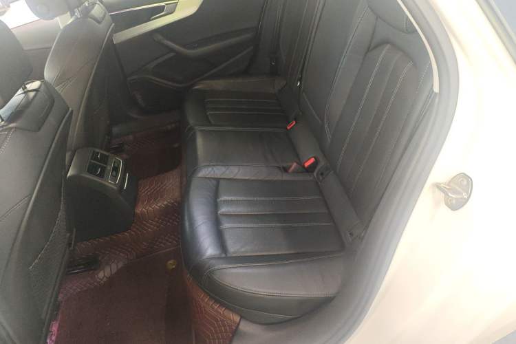Used Audi A4L 2020 40 TFSI Luxury Dynamic Model Left Rear Seat