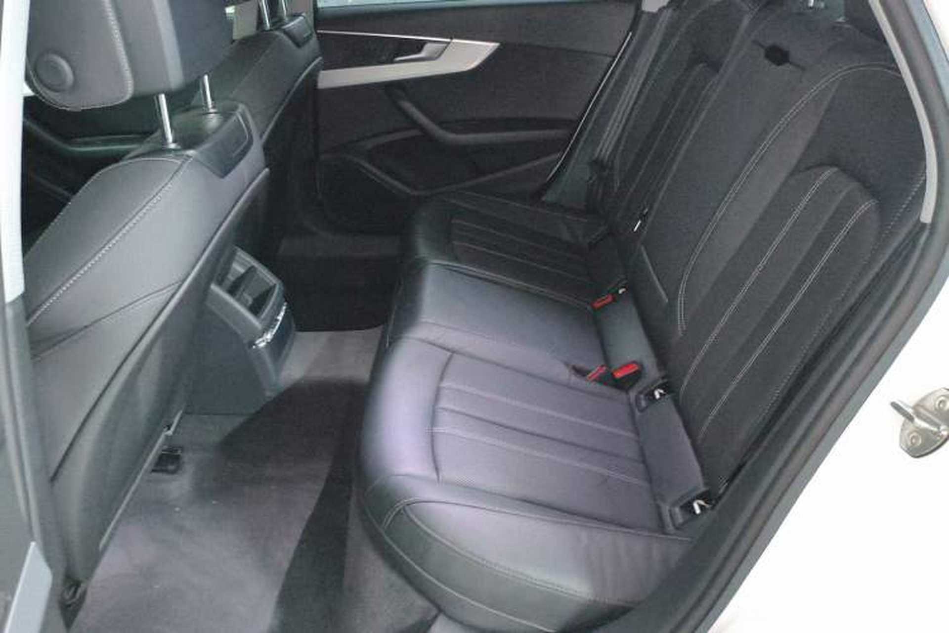 Used Audi A4L 2020 40 TFSI Fashion Dynamic Model Left Rear Seat
