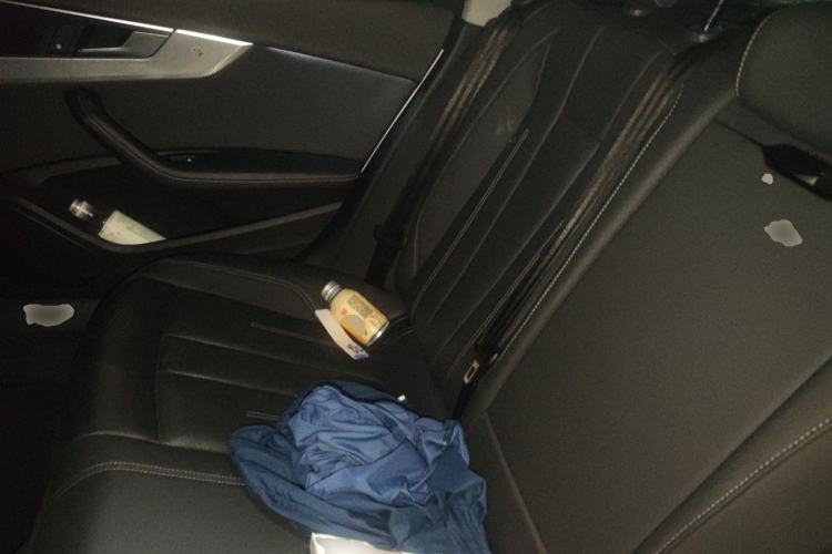 Used Audi A4L 2020 40 TFSI Fashionable and Elegant Model Left Rear Seat