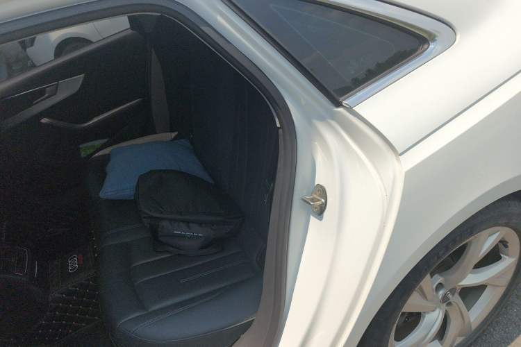 Used Audi A4L 2020 40 TFSI Luxury Prestige Edition Left Rear Seat