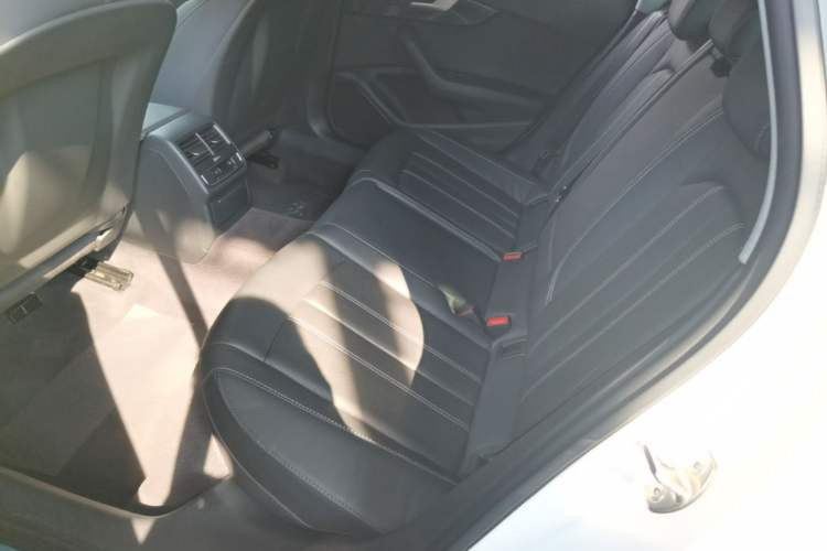 Used Audi A4L 2020 40 TFSI Fashion Dynamic Model Left Rear Seat