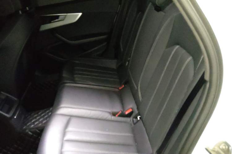 Used Audi A4L 2020 40 TFSI Fashion Dynamic Model Left Rear Seat