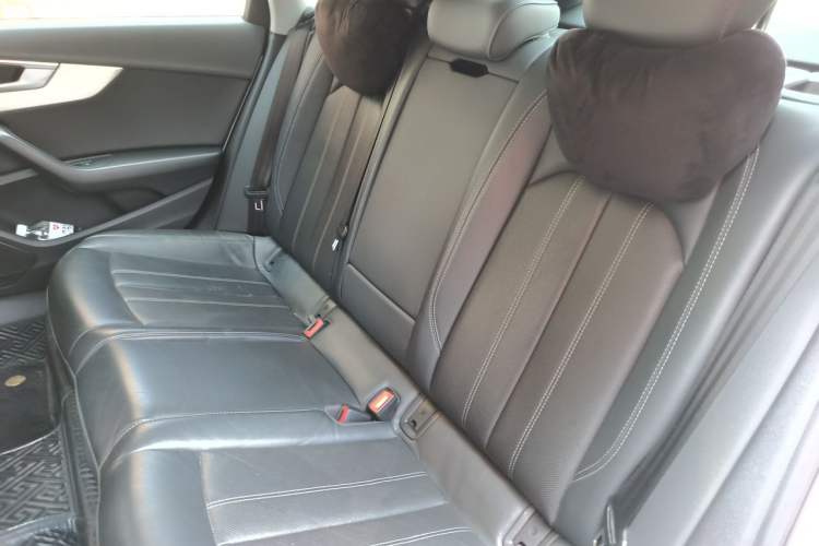 Used Audi A4L 2020 40 TFSI Luxury Dynamic Model Left Rear Seat