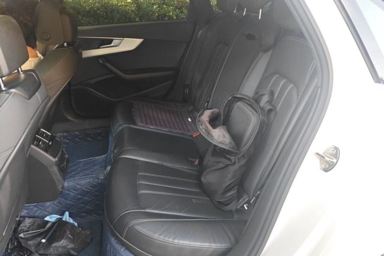 Used Audi A4L 2020 40 TFSI Fashion Dynamic Model Left Rear Seat