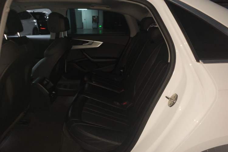 Used Audi A4L 2020 40 TFSI Fashion Dynamic Model Left Rear Seat