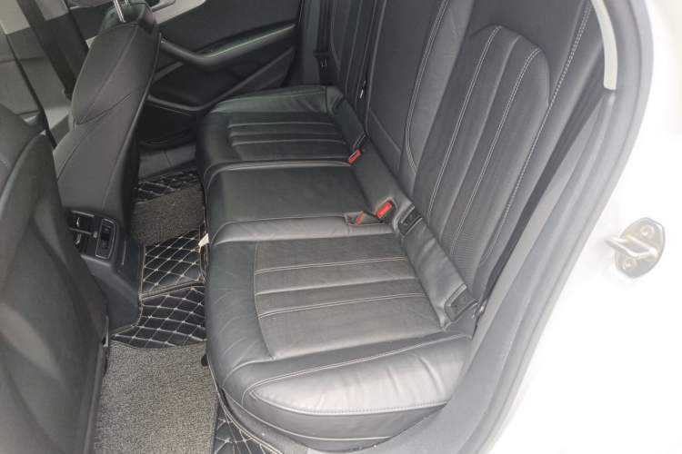 Used Audi A4L 2020 40 TFSI Fashion Dynamic Model Left Rear Seat