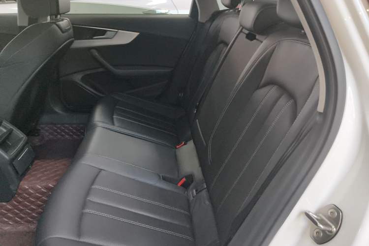 Used Audi A4L 2020 35 TFSI Fashion Dynamic Model Left Rear Seat