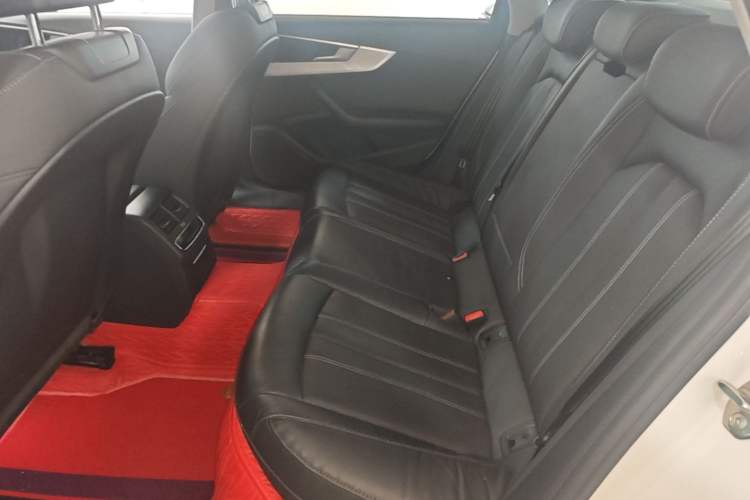 Used Audi A4L 2020 40 TFSI Fashion Dynamic Model Left Rear Seat